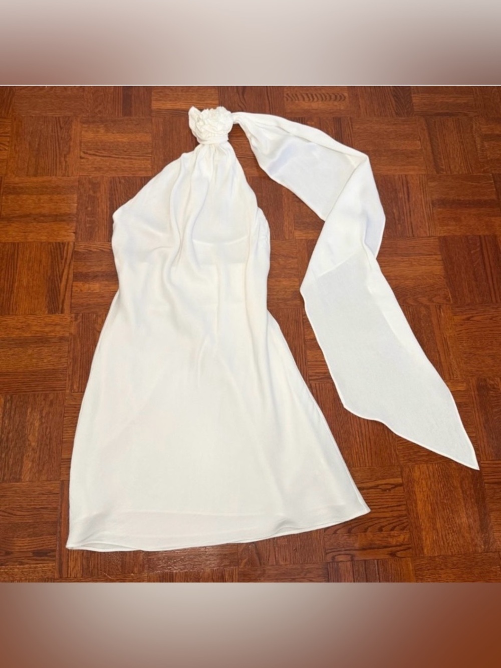 Zara Tie-Neck Flower Mini Dress - Picture 4 of 5